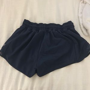 Hotty hot lulu lemon shorts